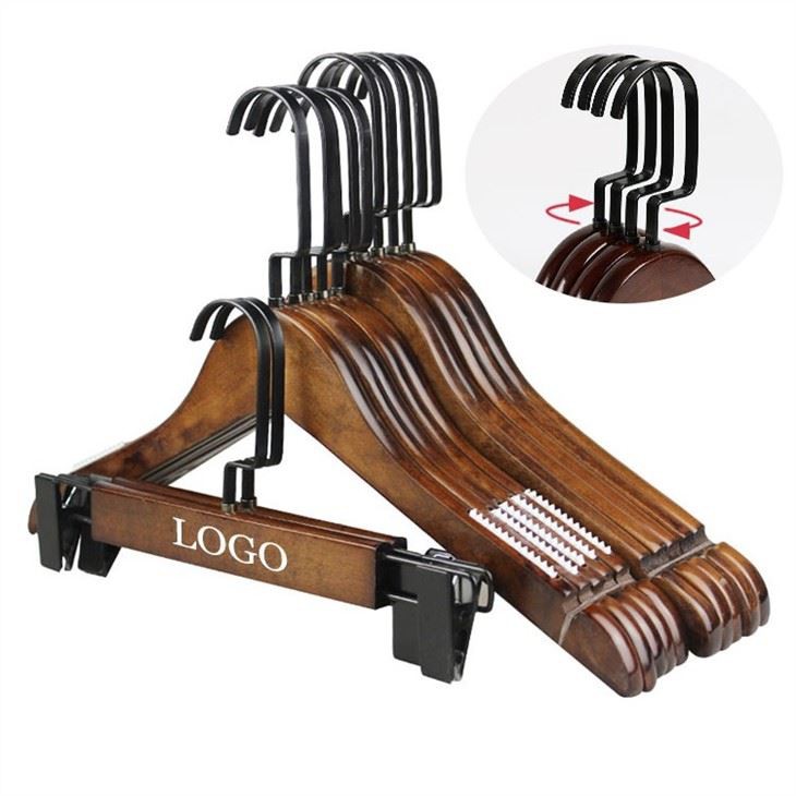 Perchas de madera maciza lisa para trajes